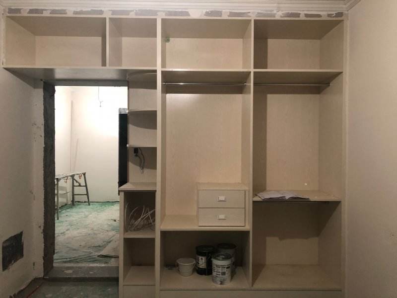 家裝柜子是請木工打柜子好還是全屋定制柜子好，哪種更劃算